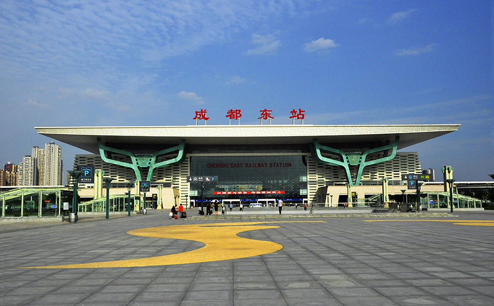 東客站